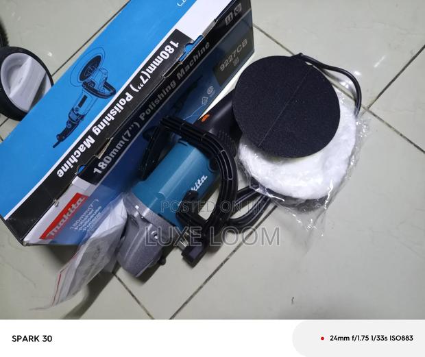 Makita 7" Polisher Machine - main view