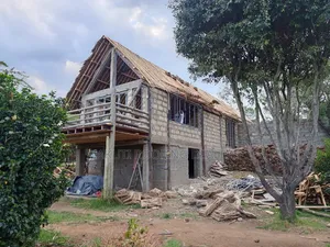 Makuti Roofing Thatchers