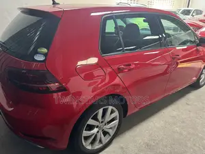 Volkswagen Golf TSI S FWD 2018 Red