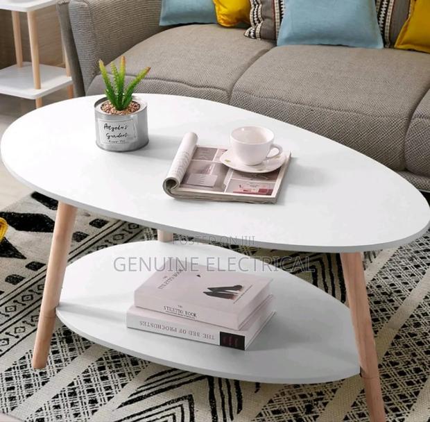 Shee Oval Table - main view