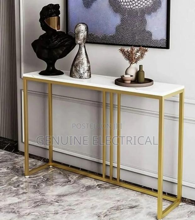 Console Table - main view