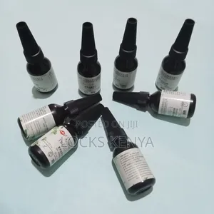 Adhesive Bonding Glue For Repairing Windscreen Cracks