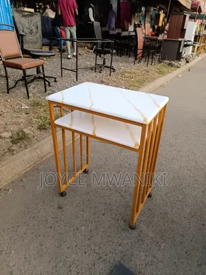 Simple , Classy and Stylish Manicure Table 