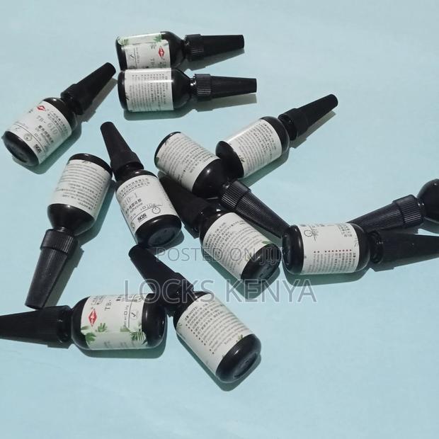 Airtight Bonding Glue for Windscreen Crack