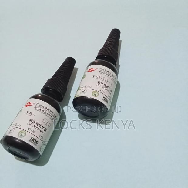 Permanent Windscreen Crack Bonding Glue - thumbnail 2
