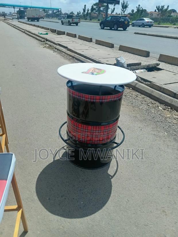 Bar Drum Table With Wall Paper Decor  - thumbnail 2