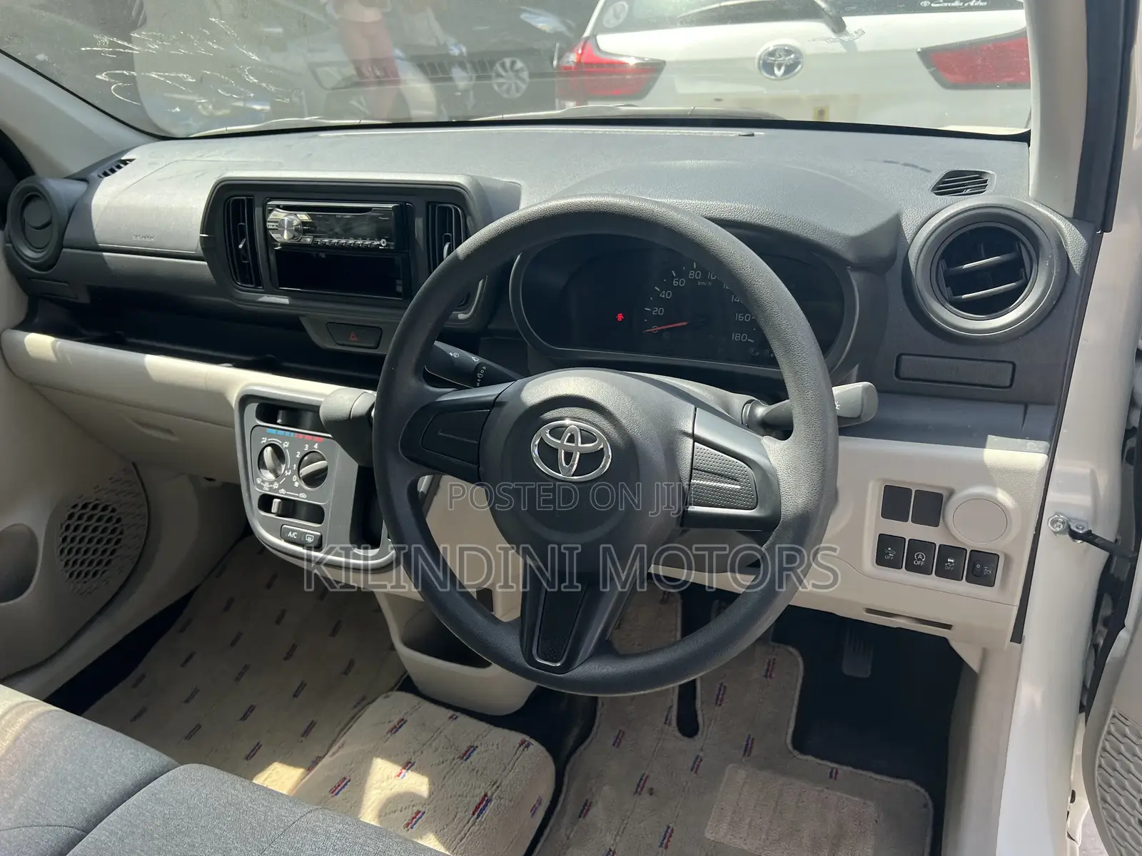 Toyota Passo 2018 Beige