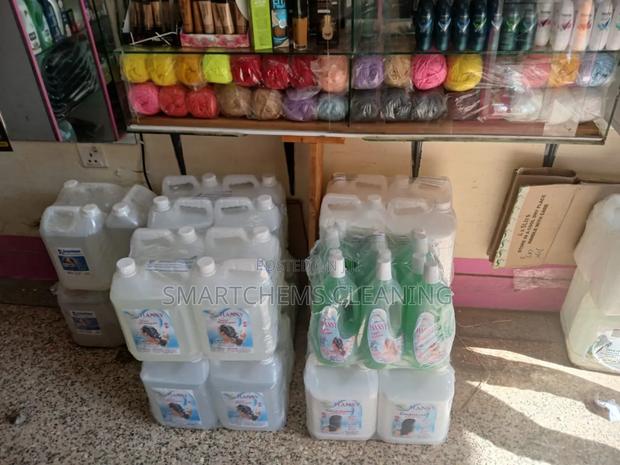 Salon Hair Shampoo - thumbnail 3