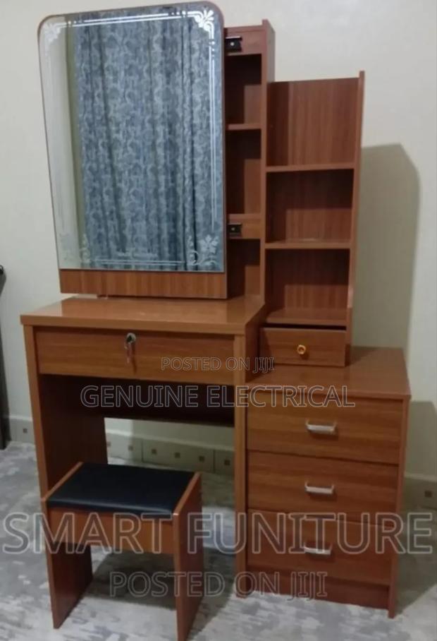 Dressing Table - main view