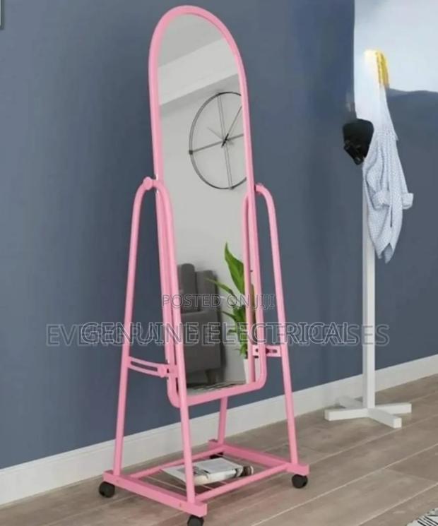 Dressing Mirror - main view