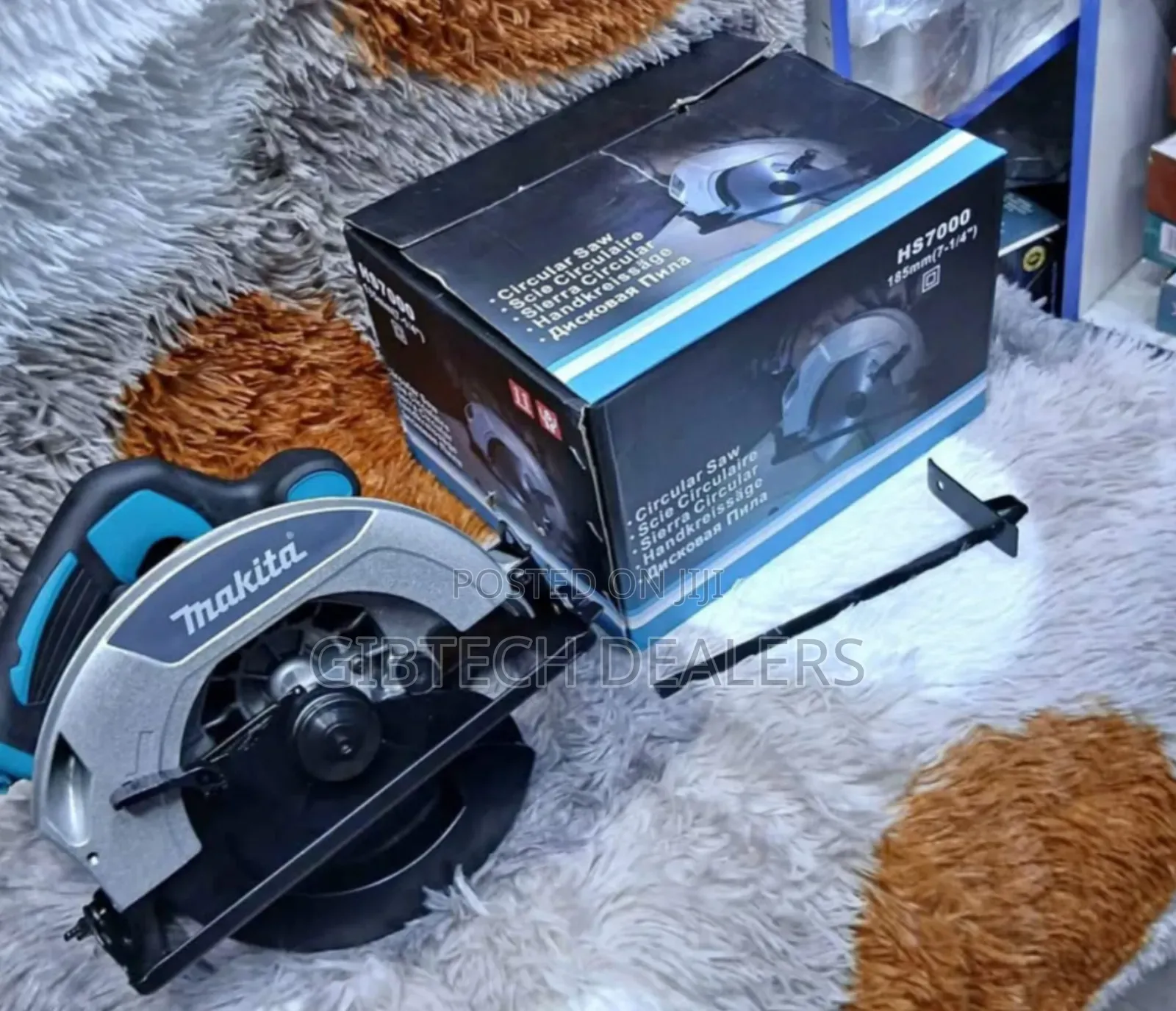 7" Makita Circular Saw