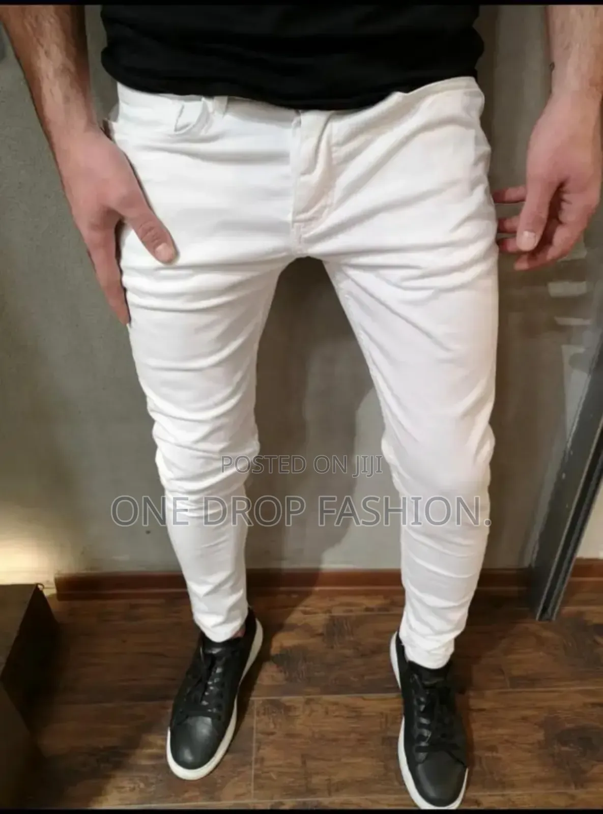 Tapered Jeans