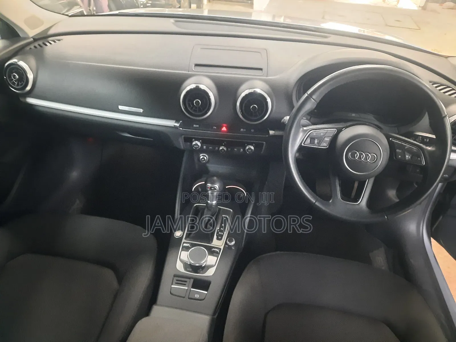 Audi A3 2.0T Tech Premium FWD 2018 Silver