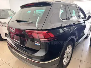 Volkswagen Tiguan 2017 Black