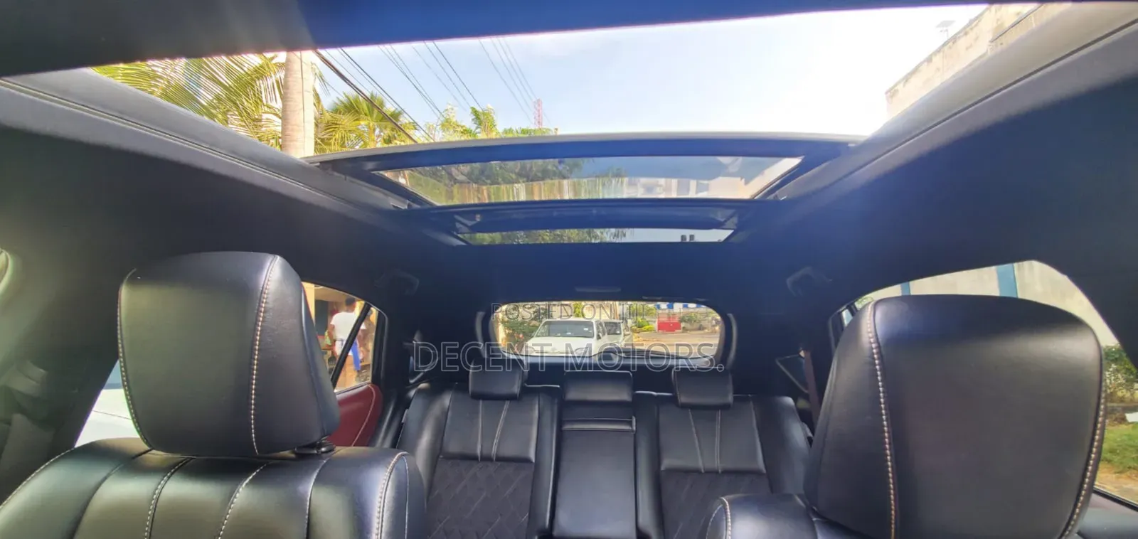 Toyota Harrier 2.0 2018 White