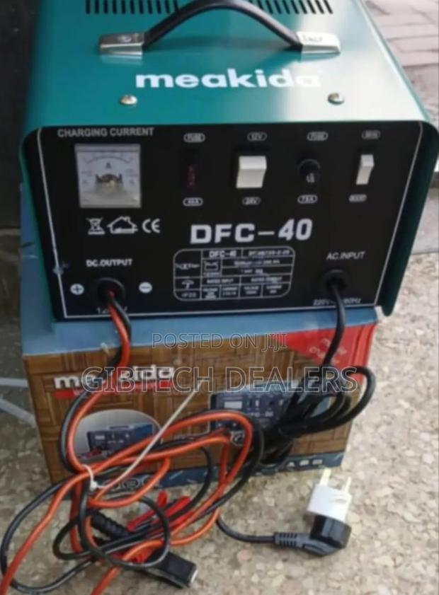 40amp Meakida Battery Charger - main view