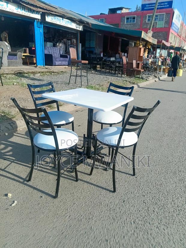 Restaurant Set, White and Black 