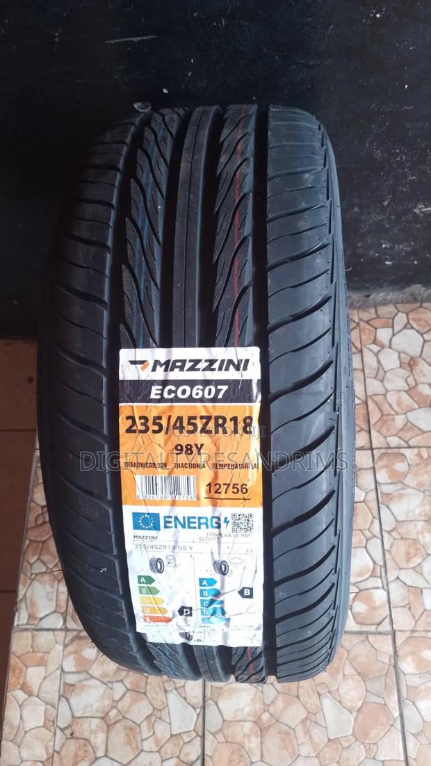 235/45r18 Mazzini Tyres Brand New