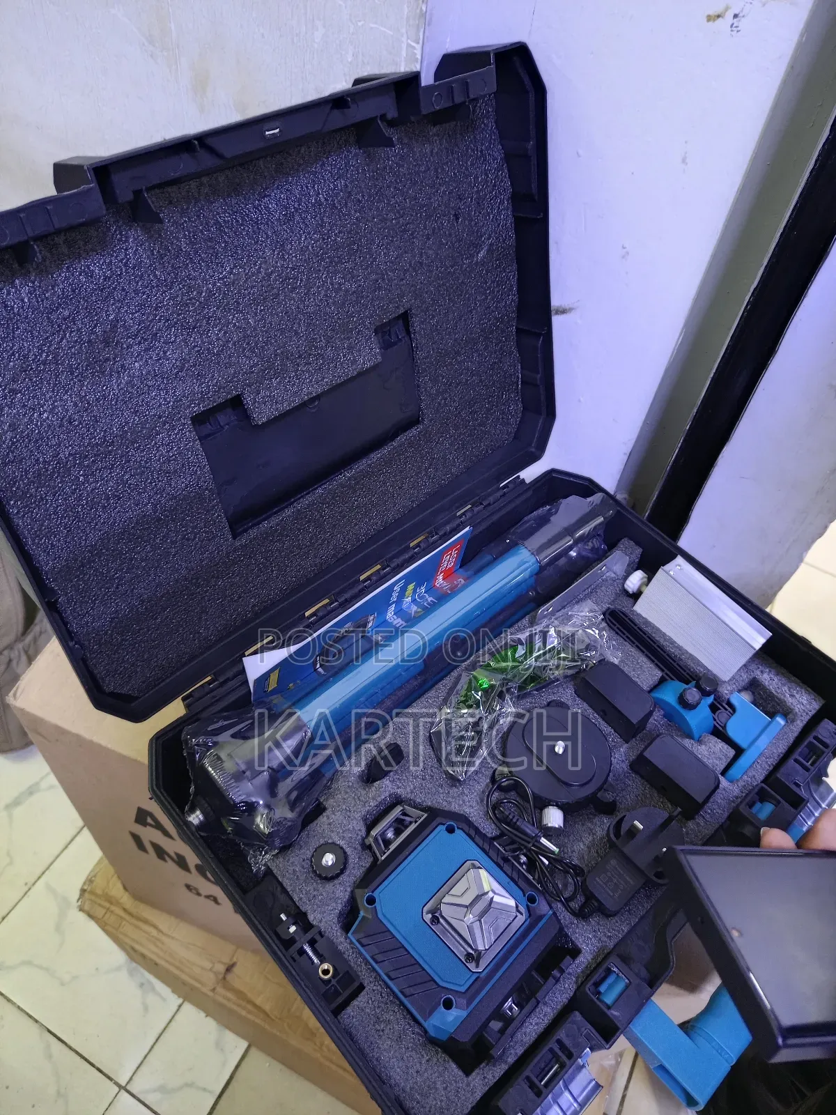 Makita Laser Level With Digital Display 4d 16 Lines