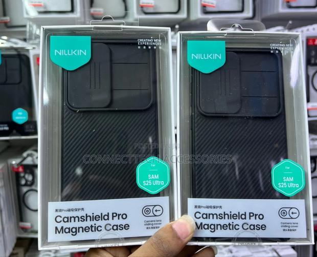 Samsung S25 Ultra Nillkin Case With Camera Cover