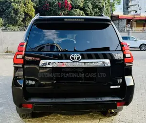 Toyota Land Cruiser Prado 2.7 2019 Black