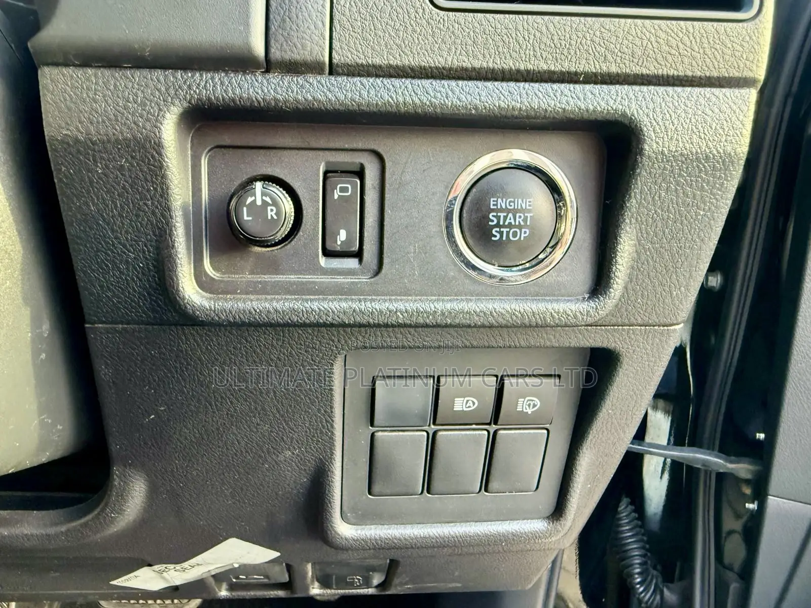 Toyota Land Cruiser Prado 2.7 2019 Black