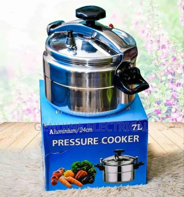 2 Handle Pressure Cooker 7 Litre