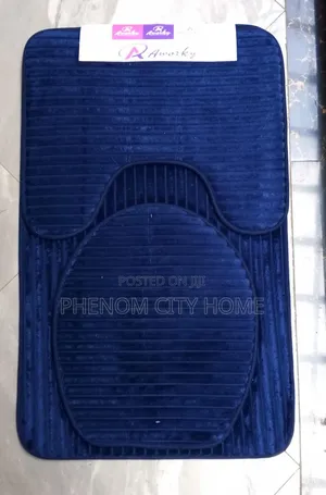 Navy Blue and Black Warm Toilet Rugs