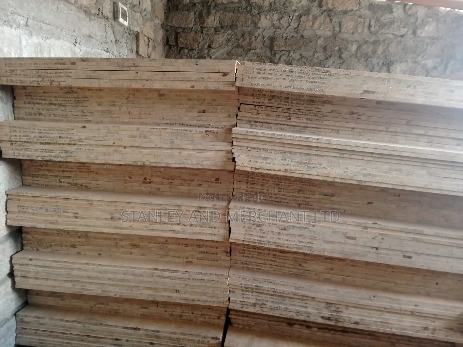 18mm Block Board FREE DELIVERY COUNTRYWIDE,.