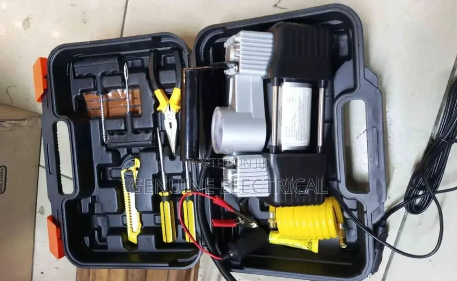 Good Quality Car Air Compressor With Tool Kit