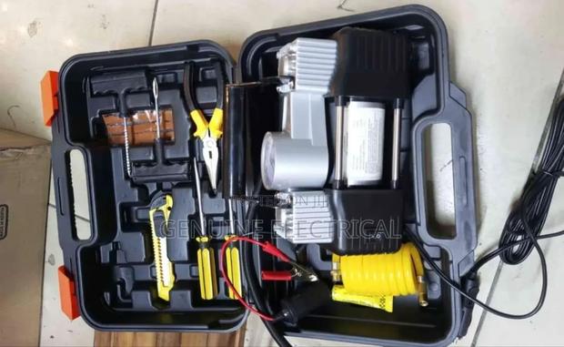 Good Quality Car Air Compressor With Tool Kit