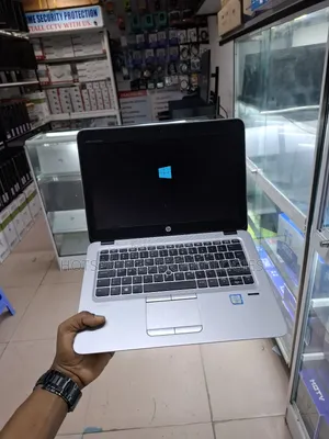 Laptop HP EliteBook 820 G3 8GB Intel Core I5 SSD 256GB