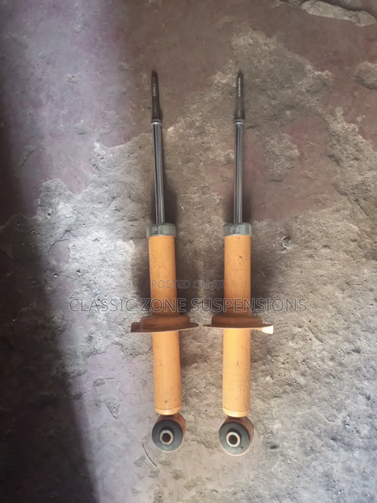 Mitsubishi Lancer Ck2 Shocks.