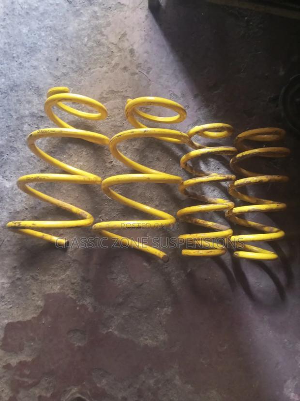 Toyota Harrier Springs - main view