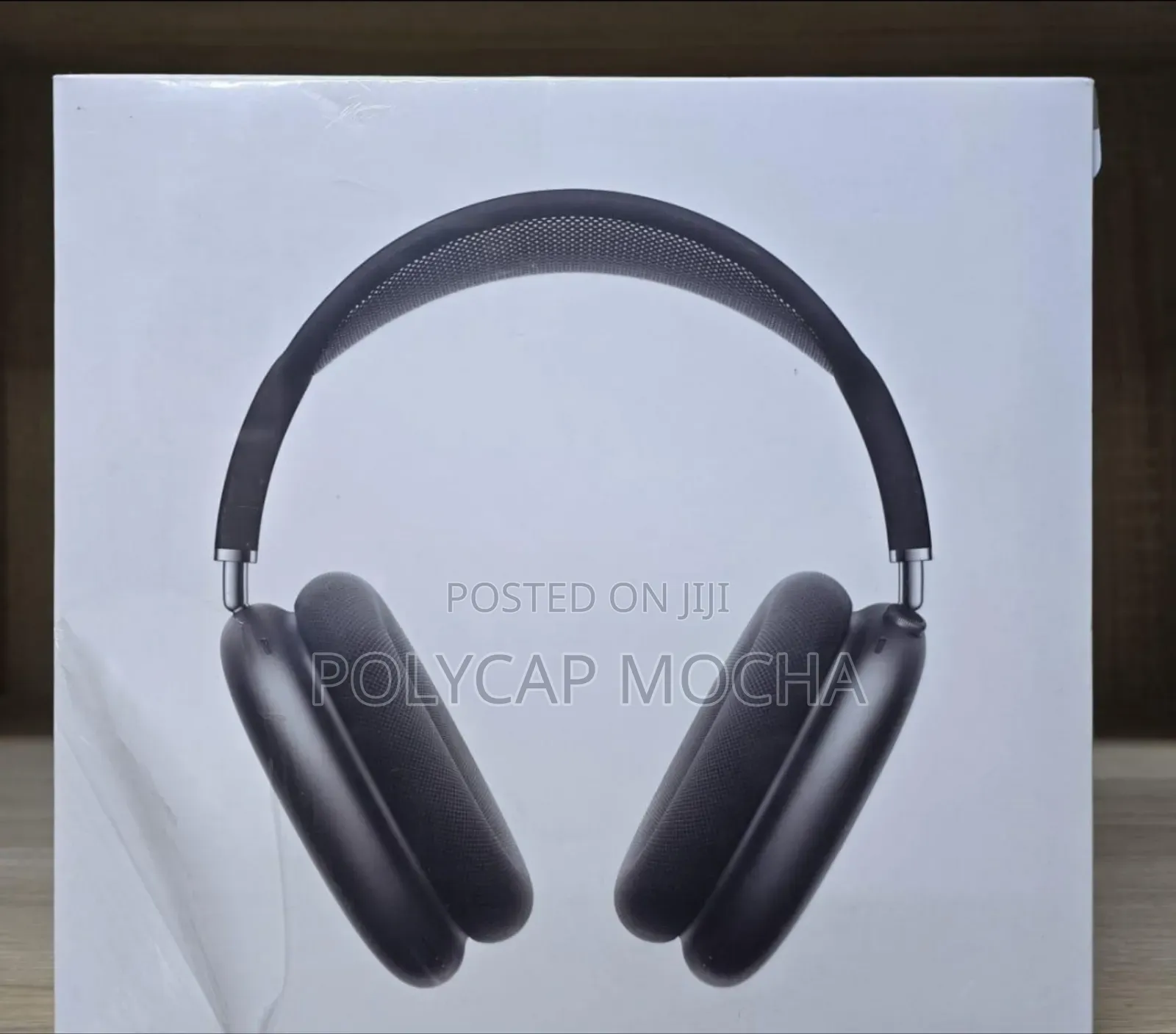 New Apple Airpods Max