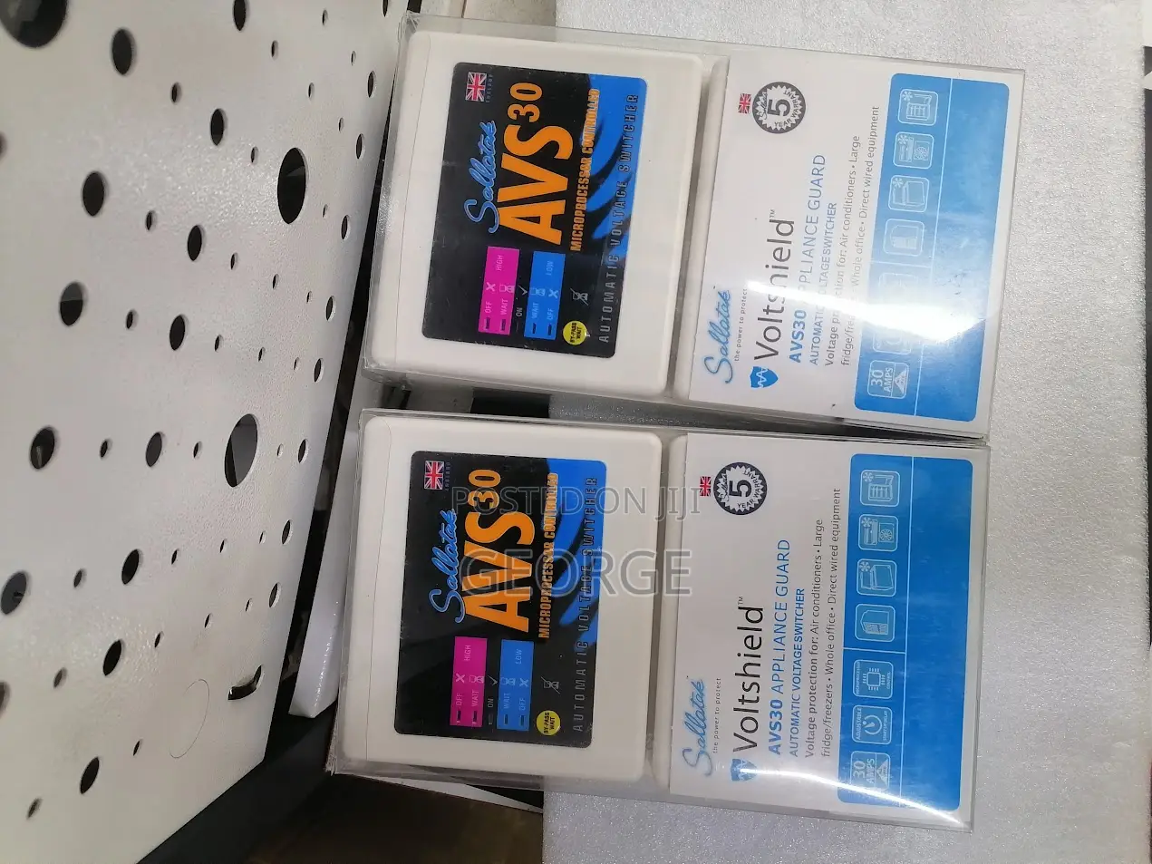 New Sollatek Automatic Voltage Switcher 30 Amps Avs30