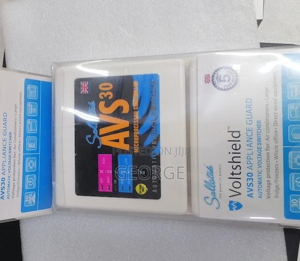 Top-Rated Sollatek Voltage Switcher 30 Amps Avs30 - main view