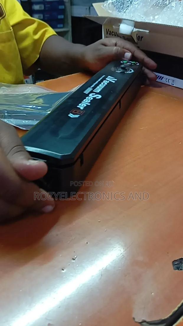 Vacuum Sealer Home Use Machine - thumbnail 2