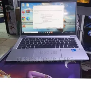 Laptop HP EliteBook 830 G8 8GB Intel Core I5 SSD 256GB