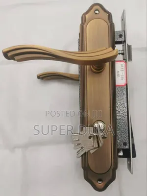 Door Lock Complete Set With Spare Keys.Rust Free Coffee