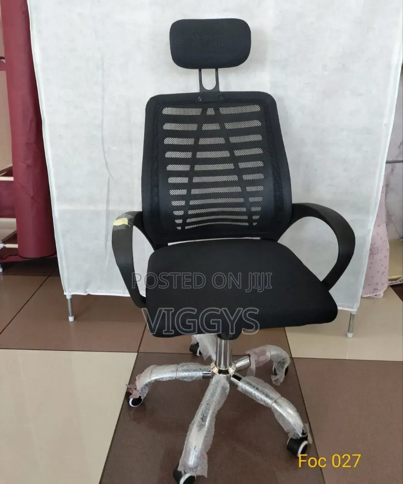 Secretarial Mesh Office Chair With Headrest at B.