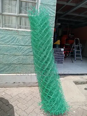 Coated Chain Link/ Power Link Fence.