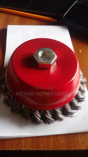 Steel Wire Brush 4"