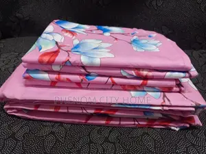 Kingsize Bed Flowers Cotton Bedsheet Set