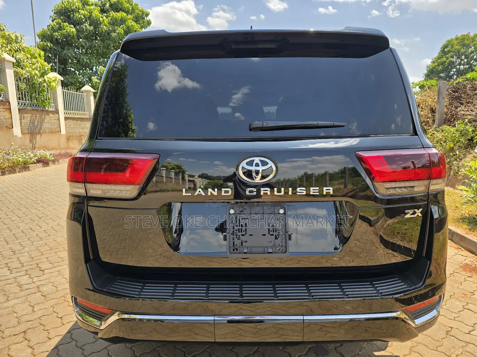 Toyota Land Cruiser 2024 Black