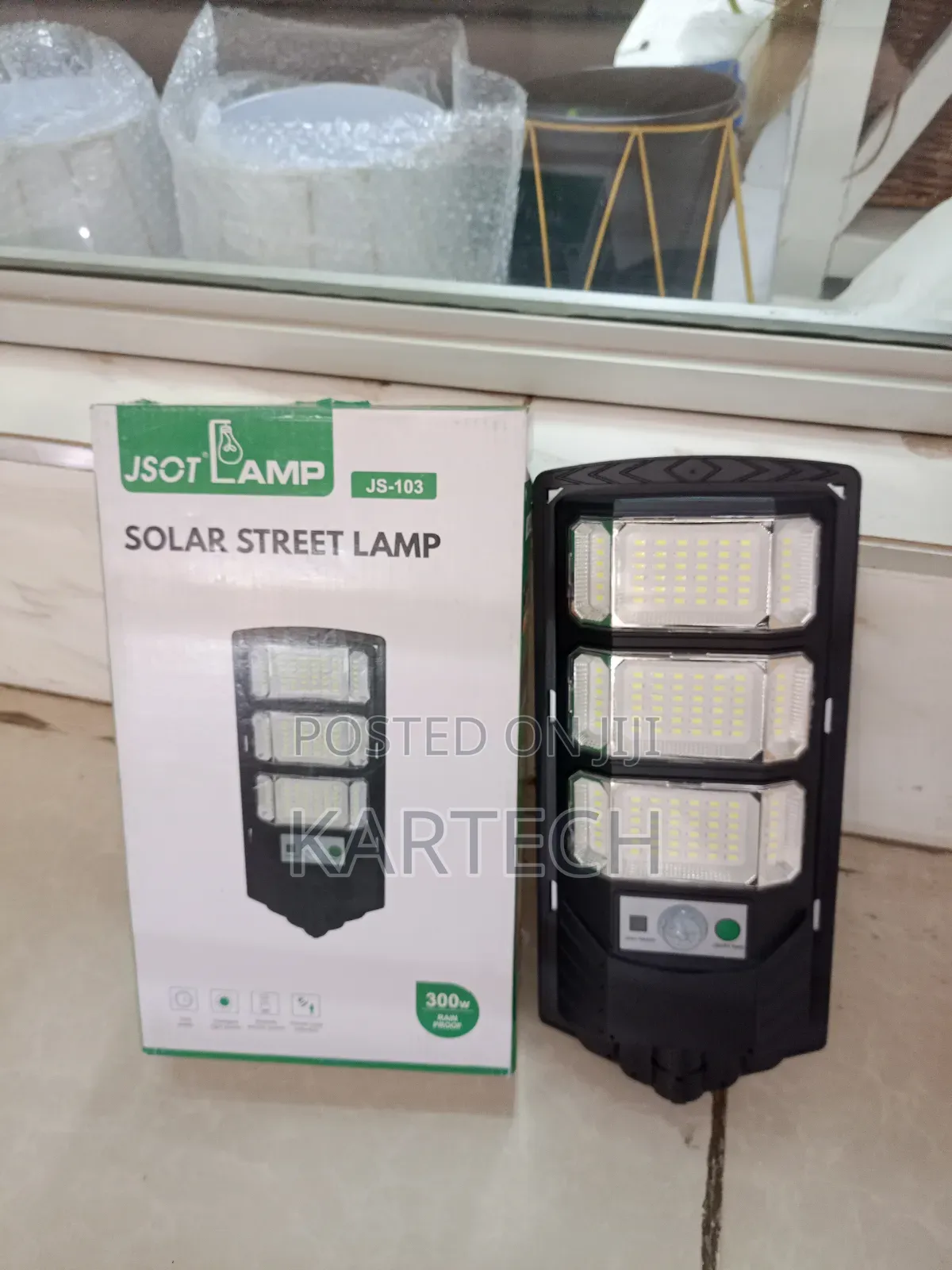 JSOT JS-103 300W Solar Street Lamp
With Motion Sensor