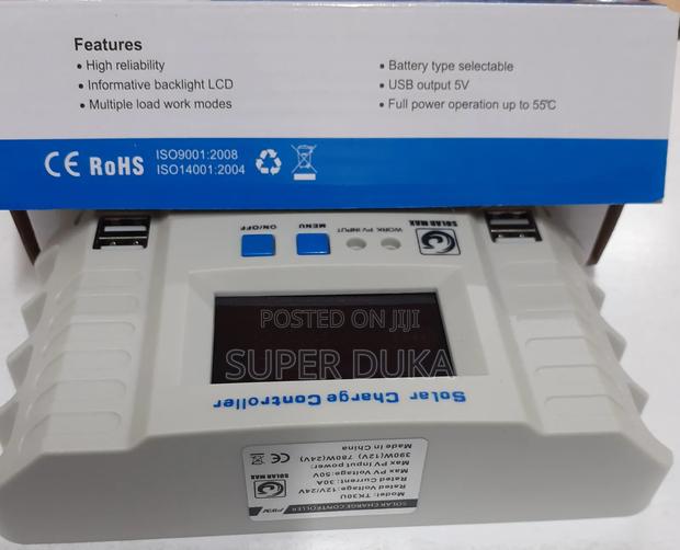 Solar Charge Controller. 30A Solar Max 30 Amperes. - main view