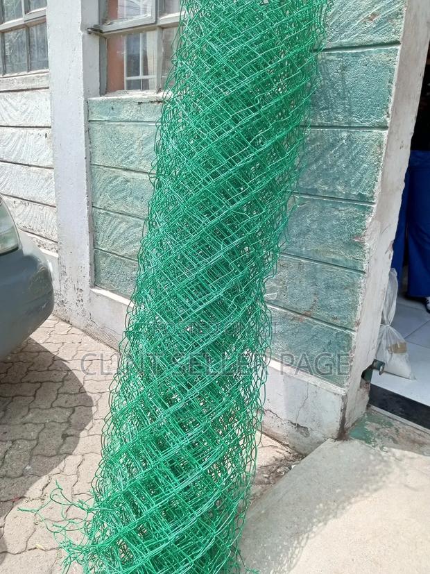 Coated Chain Link/ Strong Hold Mesh. - main view