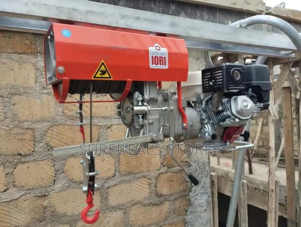 Concrete Hoist - main view