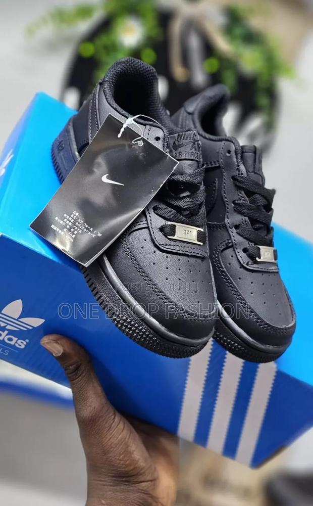 Airforce 1 Black - main view